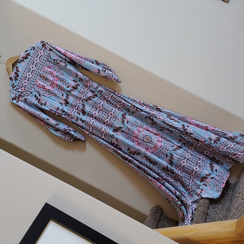 Spell and the gypsy Pandora gown FIRM - Picture 13 of 13